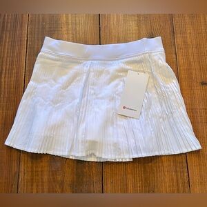 Lululemon White Varsity HR Pleated Tennis Skirt - Size 8